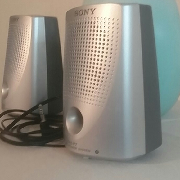 SONY MINI SPEAKERS - Picture 3 of 3